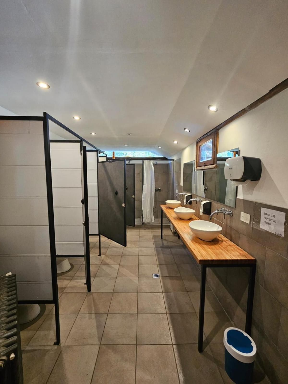 Hostel Capsula Refugio Oeste 산카를로스데바릴로체 외부 사진